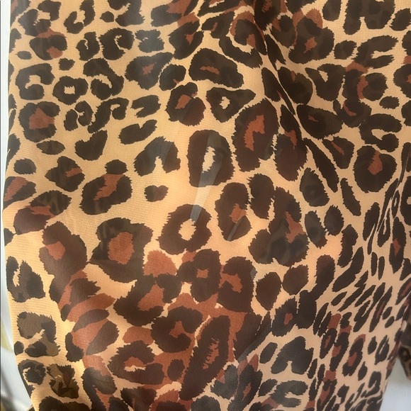 Show Me Your MuMu Leopard Print V-Neck Sheer Tunic - Picture 4 of 8